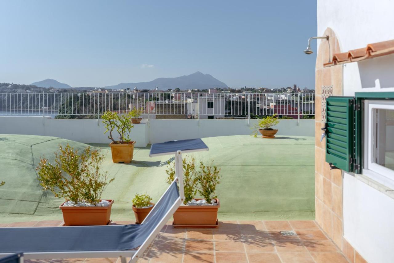 Torretta Corricella- Punta Dei Monaci Apartment Procida Exterior photo
